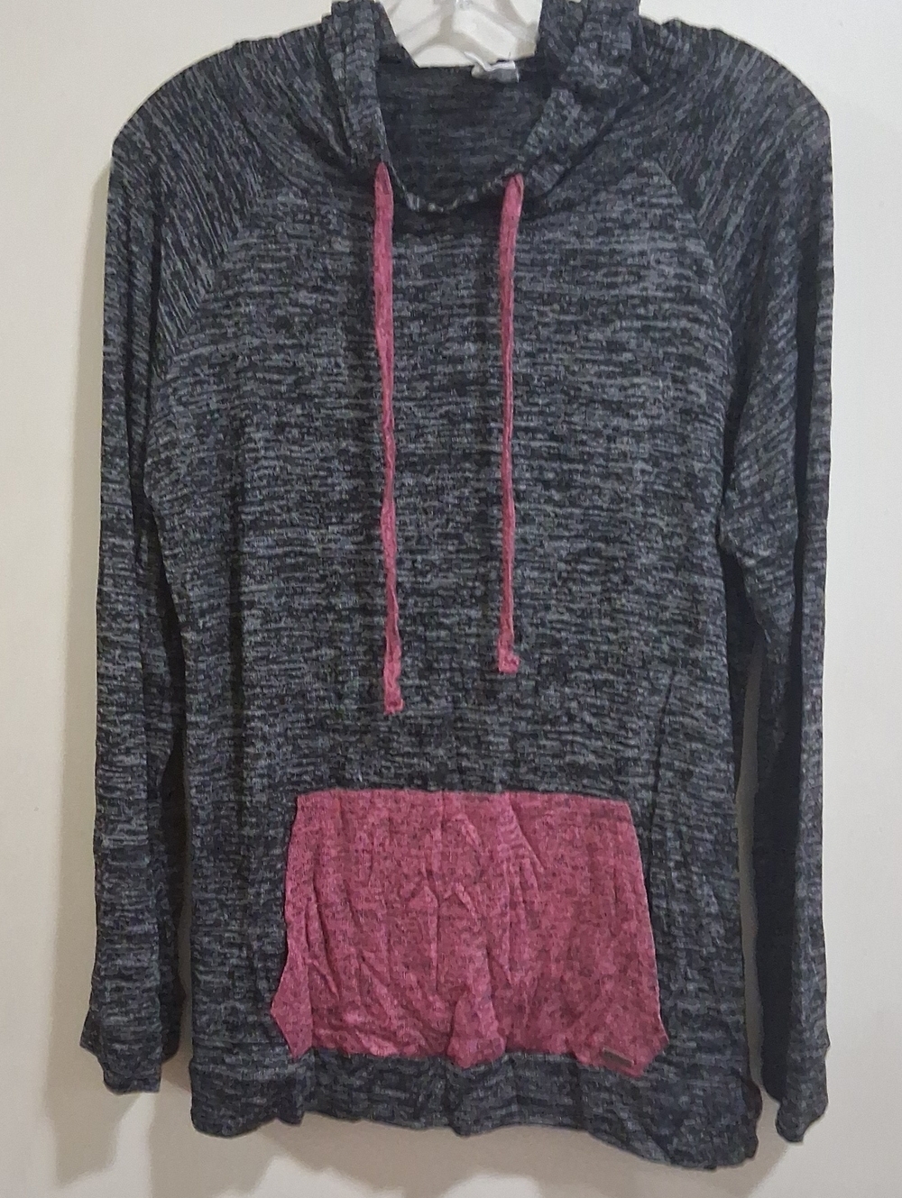 NWT Hello Mello Women Cozy Charcoal Cowl-Neck Sweater with Pink Accents Size XL